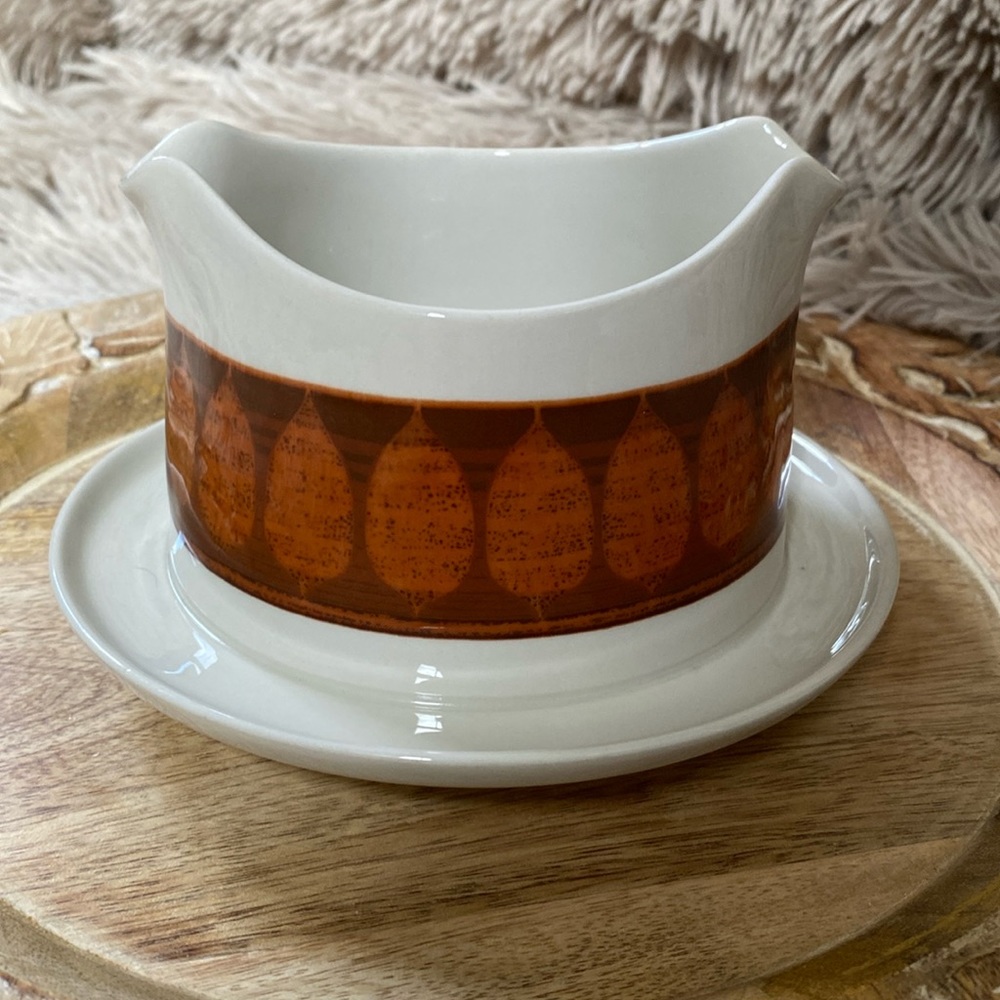 VINTAGE FRANCISCAN TERRA COTTA GRAVY BOAT MADE IN THE USA EUC